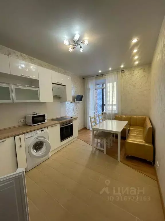 2-к кв. Омская область, Омск ул. Перелета, 32 (59.6 м) - Фото 0