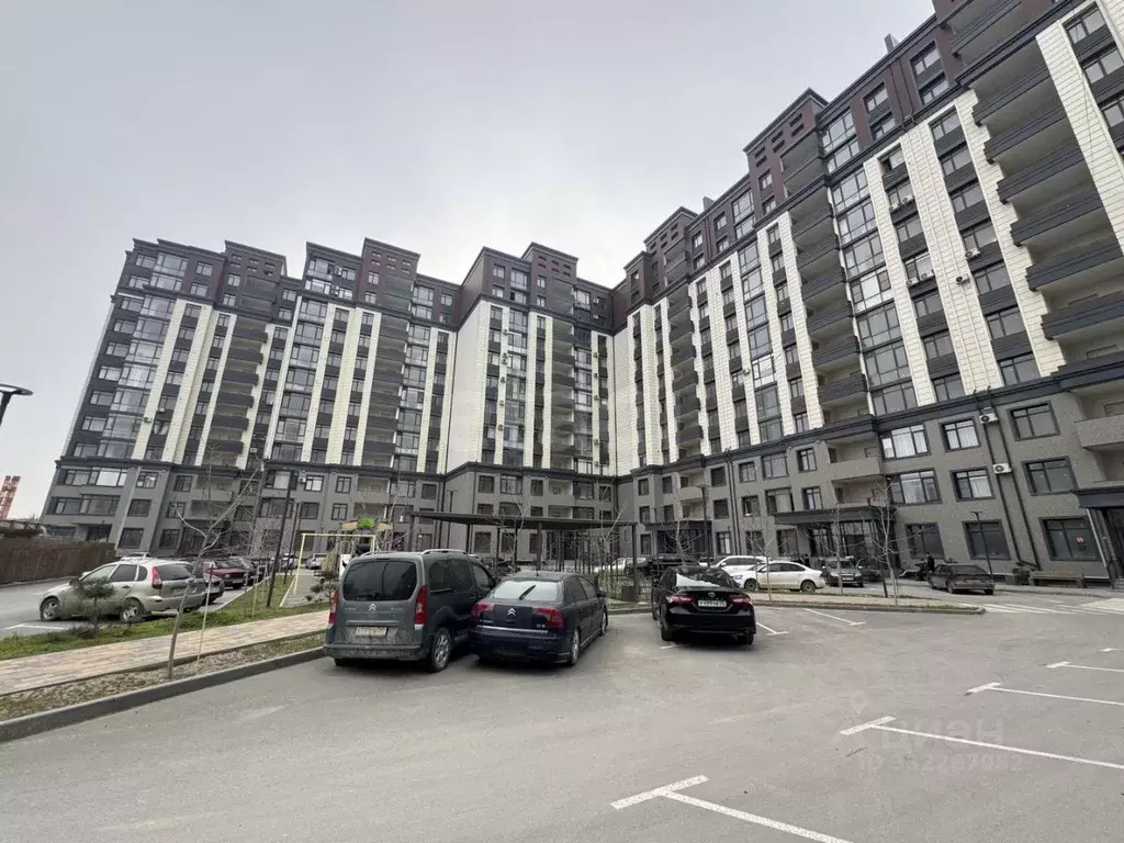 3-к кв. Дагестан, Каспийск ул. М. Халилова, 3А (99.0 м) - Фото 1