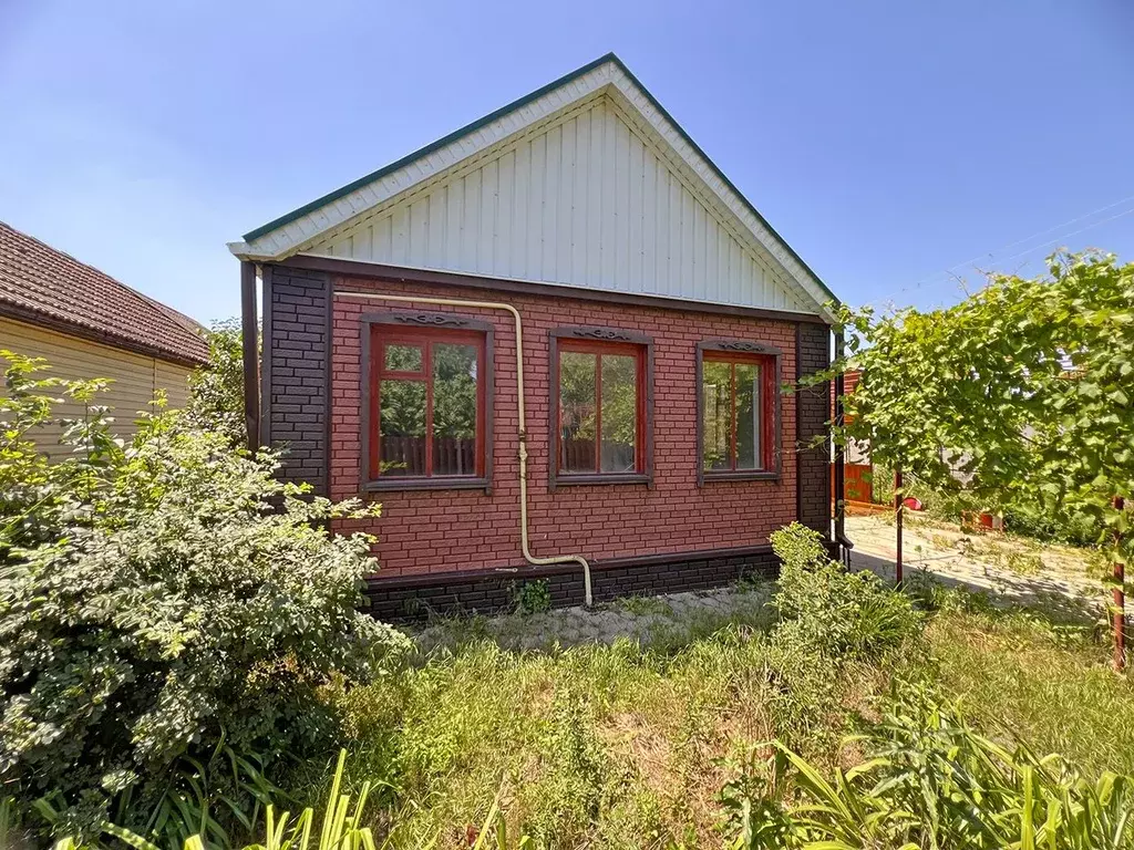 Дом в Краснодарский край, Славянск-на-Кубани ул. Дзержинского, 447 (65 ... - Фото 1