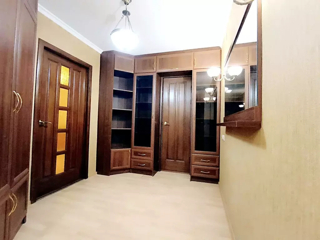 Продаётся 2-к квартира, 63.5 м - Фото 0