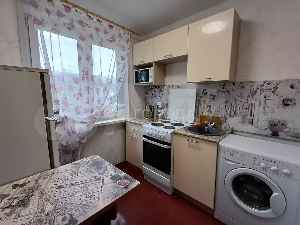 2-к. квартира, 56 м, 5/5 эт. - Фото 0