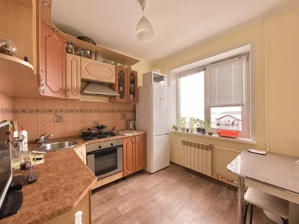 2-к кв. Саратовская область, Балаково ш. Саратовское, 69/2 (54.0 м) - Фото 0