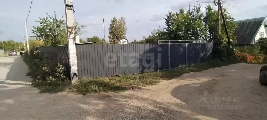 Участок в Саратовская область, Энгельсский район, Красноярское ... - Фото 1