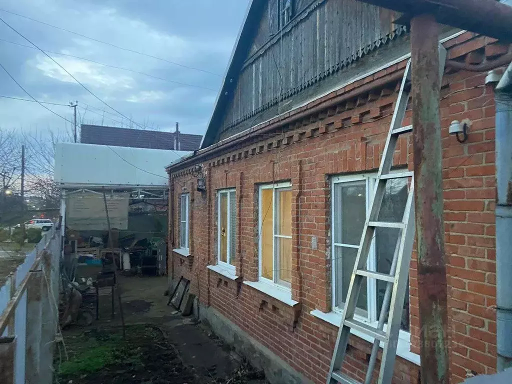 Дом в Краснодарский край, Краснодар ул. Урицкого, 143 (70 м) - Фото 2