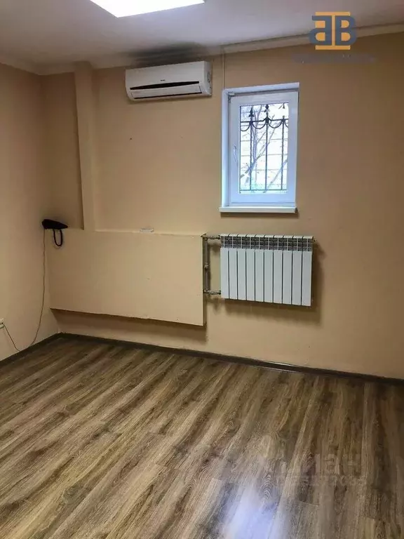 Офис в Севастополь ул. Корсунская, 33 (14 м) - Фото 0
