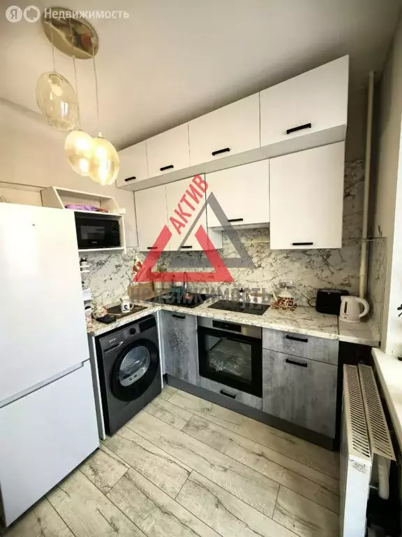 1-комнатная квартира: Каменск-Уральский, улица Суворова, 20 (32.1 м) - Фото 1