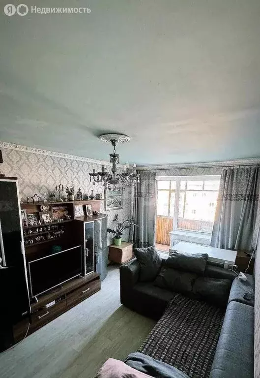 3-комнатная квартира: Якутск, улица Каландаришвили, 40/8 (61.6 м) - Фото 1