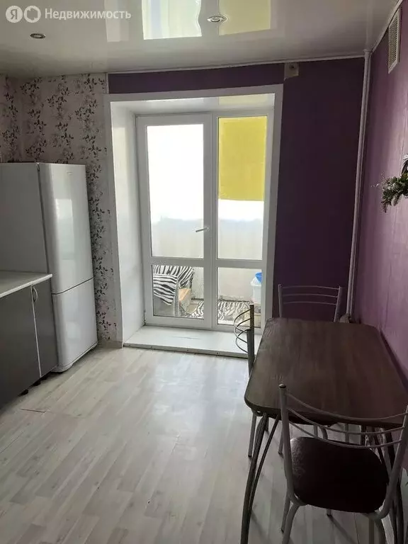 2-комнатная квартира: Ирбит, улица Маршала Жукова, 3 (48.7 м) - Фото 1