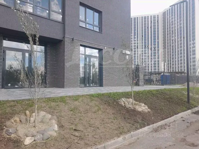 Помещение свободного назначения в Тюменская область, Тюмень ул. ... - Фото 1