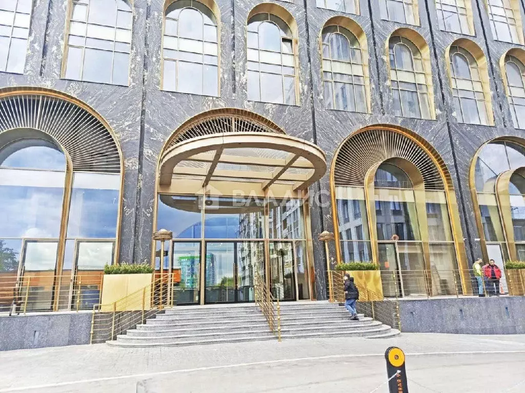 Продается 3-комнатная квартира - Фото 2