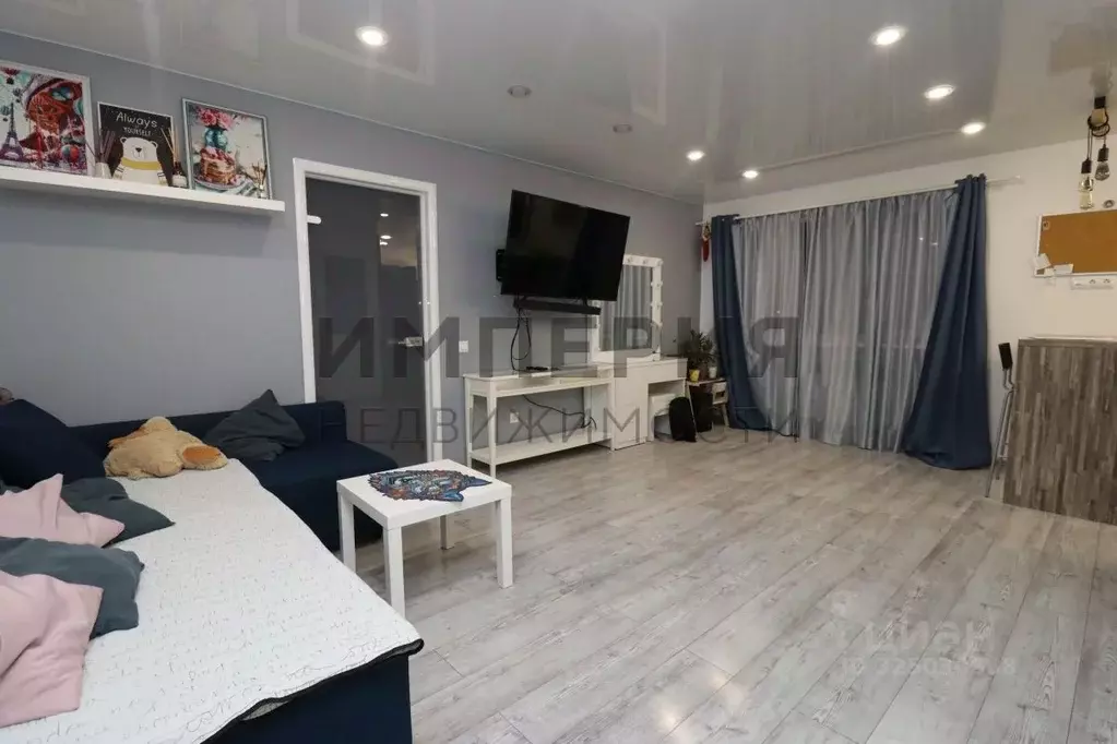 2-к кв. Магаданская область, Магадан пл. Горького, 3Б (44.6 м) - Фото 1