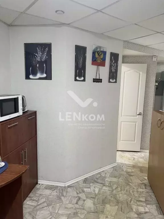 Офис в Удмуртия, Ижевск ул. 9 Января, 209 (15 м) - Фото 1
