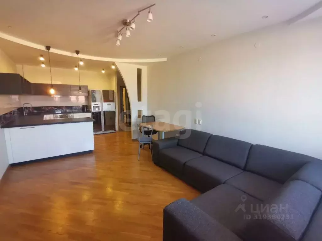 3-к кв. Коми, Сыктывкар ул. Карла Маркса, 191 (101.8 м) - Фото 1