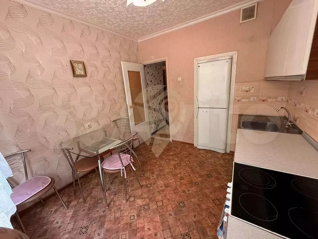 3-к. квартира, 63,4 м, 1/9 эт. - Фото 1