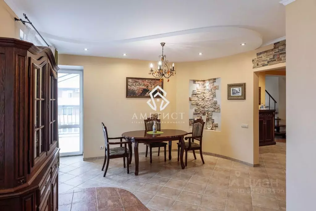 3-к кв. Калининградская область, Калининград Малый пер., 15 (102.9 м) - Фото 2