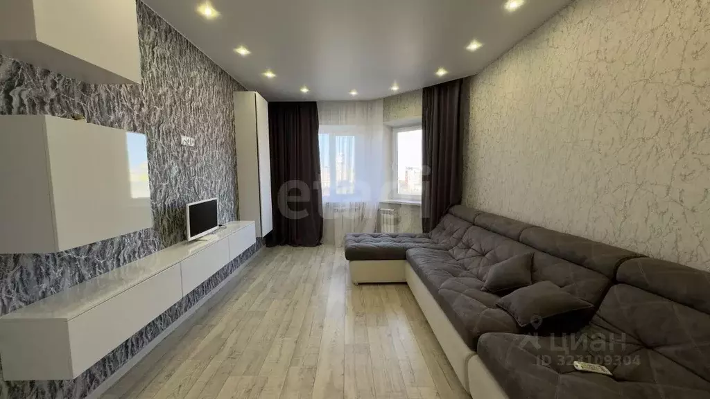 3-к кв. Ханты-Мансийский АО, Нижневартовск ул. Дружбы Народов, 7 (67.5 ... - Фото 1