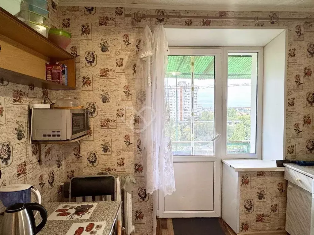 3-к кв. Волгоградская область, Волгоград ул. Николая Отрады, 17 (56.7 ... - Фото 2