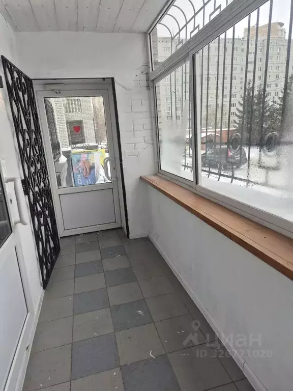 Помещение свободного назначения в Омская область, Омск ул. Сазонова, ... - Фото 2