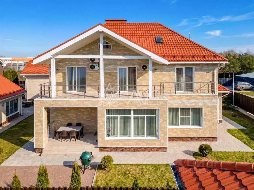 Дом в Ленинградская область, Всеволожский район, Имени Свердлова пгт, ... - Фото 1