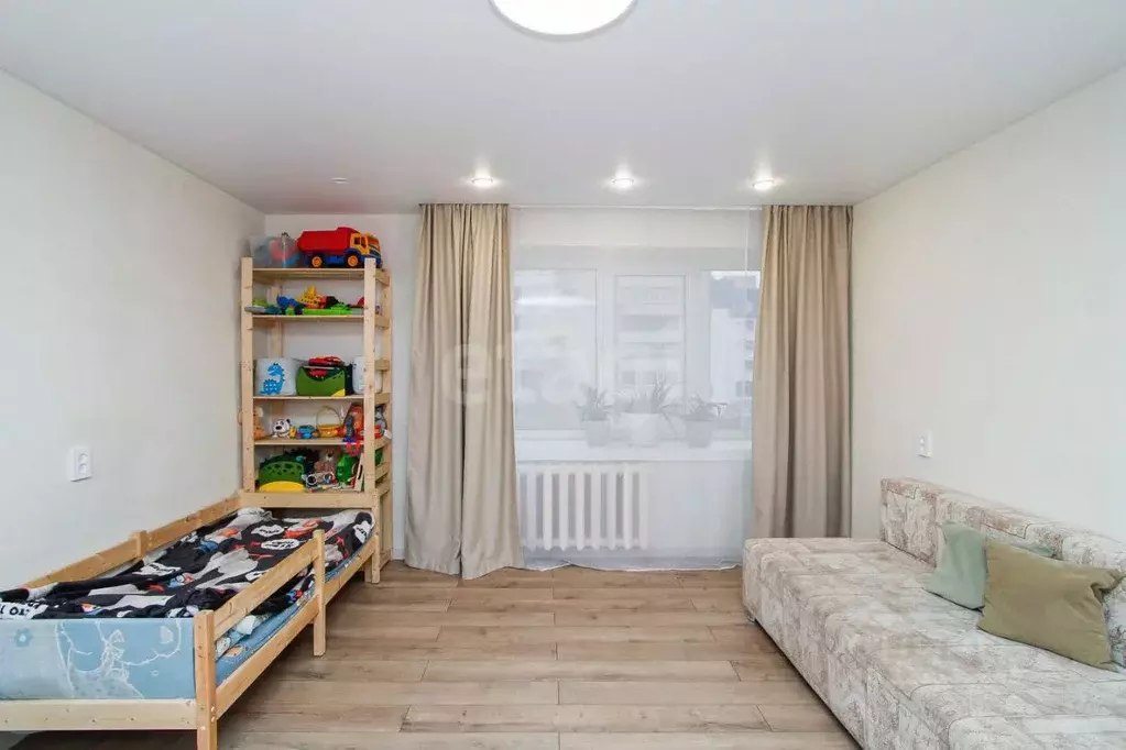 3-к кв. Тюменская область, Тюмень Ямская ул., 94 (67.0 м) - Фото 2