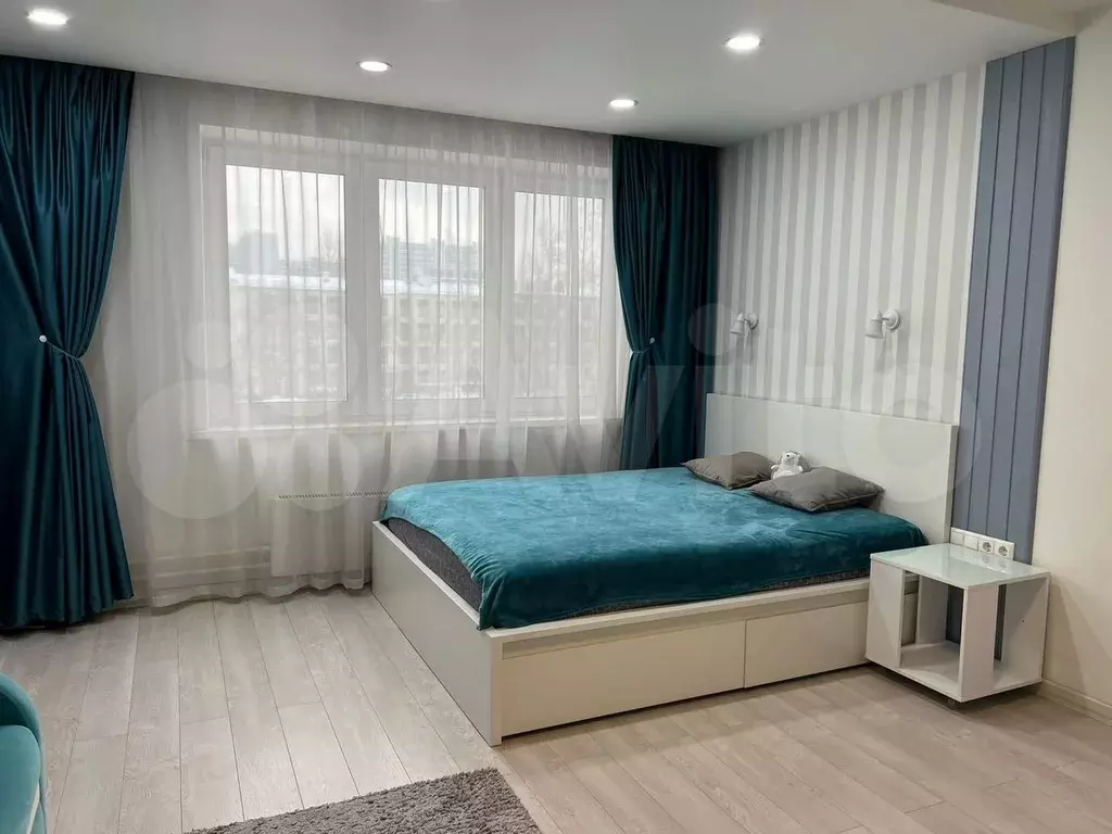 1-к. квартира, 40 м, 4/17 эт. - Фото 0