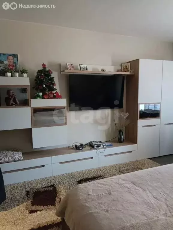 2-комнатная квартира: посёлок Красный Бор, Солнечная улица, 13к2 (68 ... - Фото 1