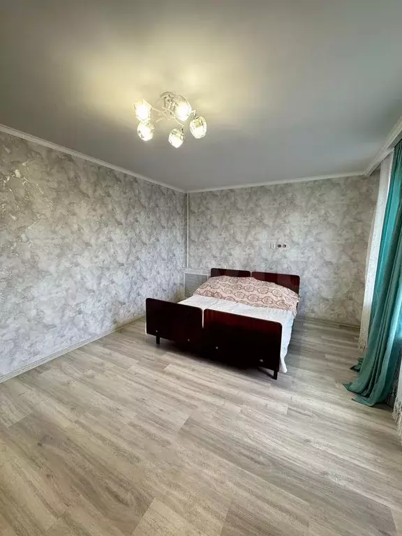 1-к. квартира, 30 м, 4/5 эт. - Фото 0