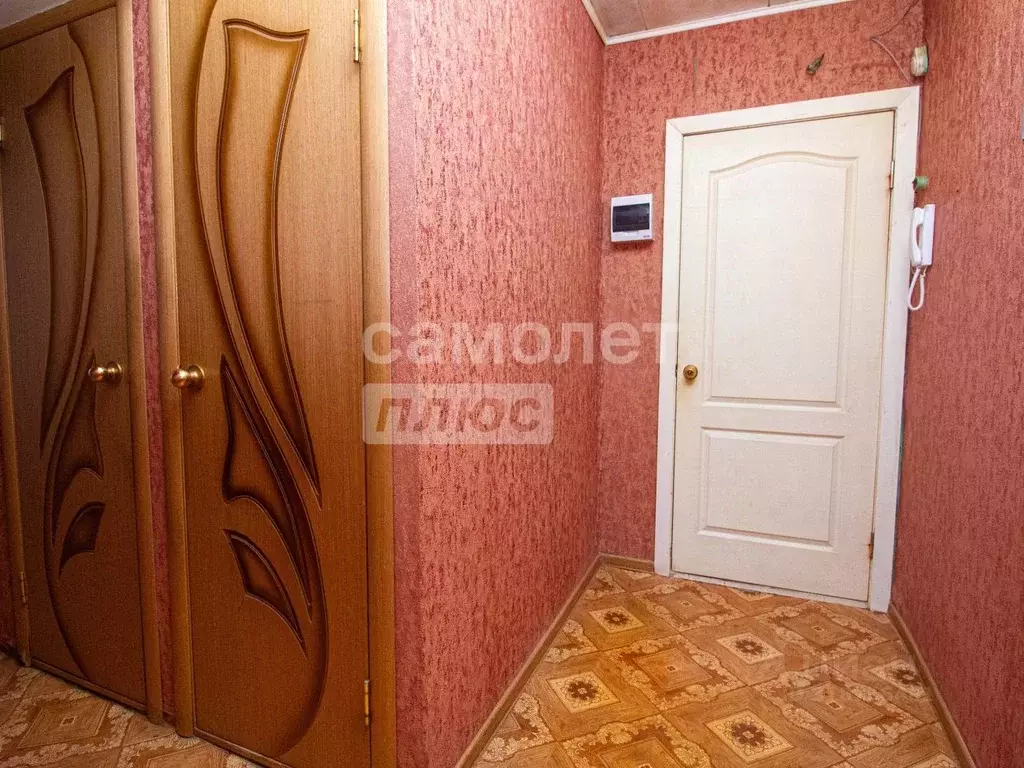 3-к кв. Ульяновская область, Ульяновск Железнодорожная ул., 1 (58.8 м) - Фото 0