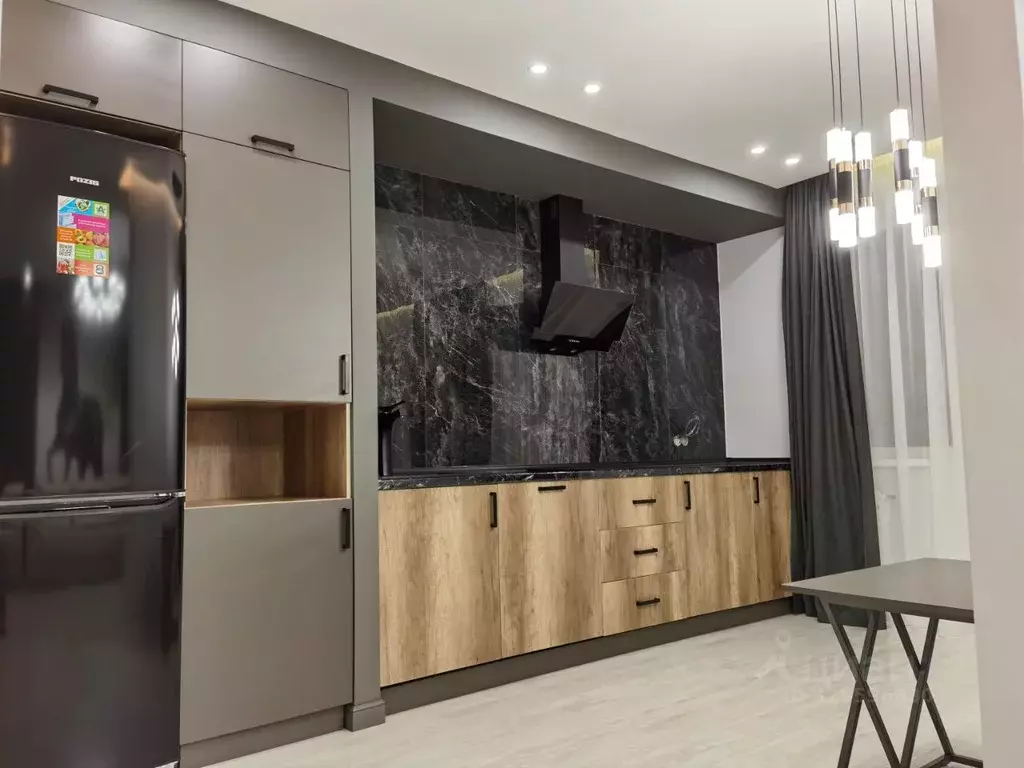 2-к кв. Воронежская область, Воронеж ул. Ворошилова, 1/3 (70.0 м) - Фото 1