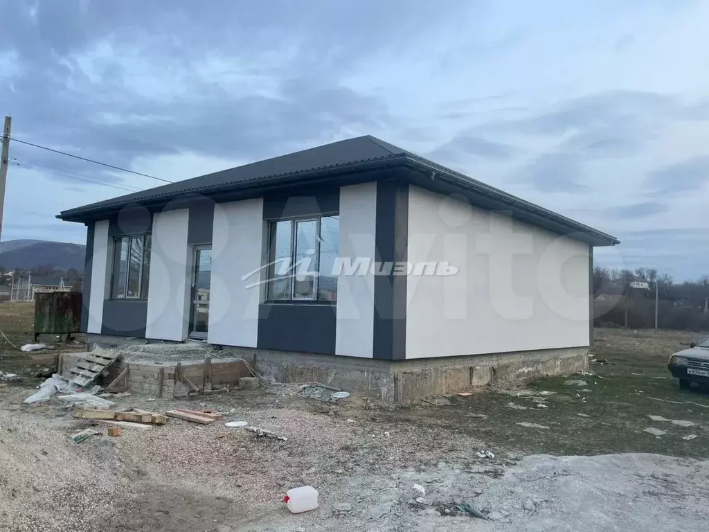 Дом 100 м на участке 6 сот. - Фото 0