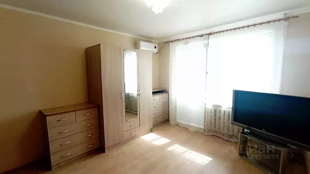1-к кв. Татарстан, Нижнекамск ул. Бызова, 13 (28.8 м) - Фото 0