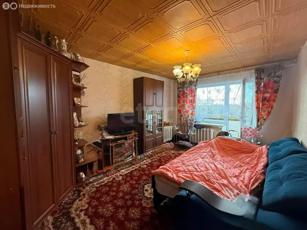 2-комнатная квартира: Волхов, улица Кирова, 1В (50.8 м) - Фото 1