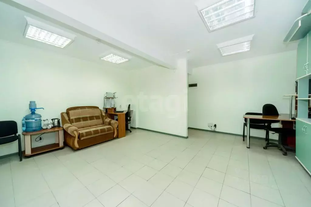 Офис в Алтайский край, Бийск ул. Воинов-интернационалистов, 100 (31 м) - Фото 1