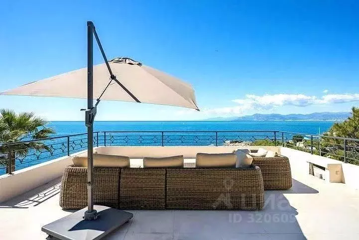 Дом в Краснодарский край, Сочи Новороссийское ш., 6/32 (230 м) - Фото 1