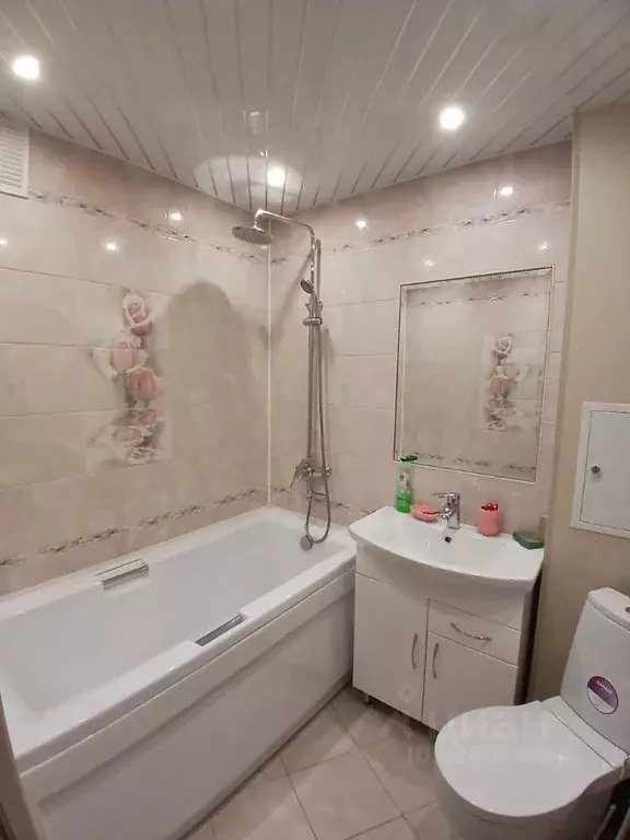 3-к кв. Ленинградская область, Сланцы ул. Кирова, 16А (72.9 м) - Фото 1