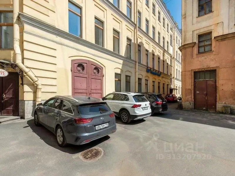 Офис в Санкт-Петербург Галерная ул., 20-22 (250 м) - Фото 1