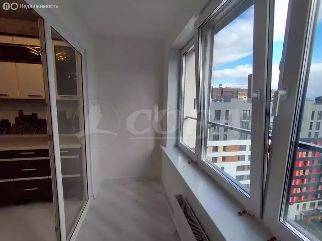 Квартира-студия: Тюмень, улица 50 лет Октября, 57Бк2 (31.4 м) - Фото 1