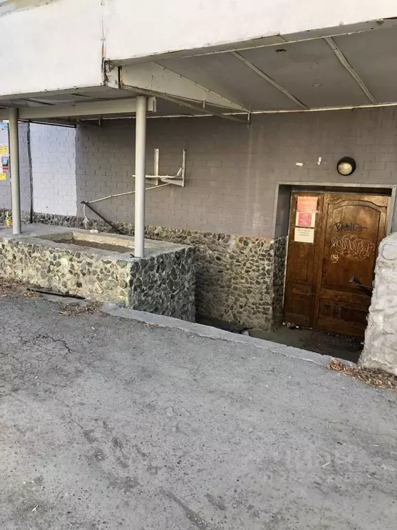 Склад в Свердловская область, Екатеринбург ул. Многостаночников, 8 ... - Фото 1