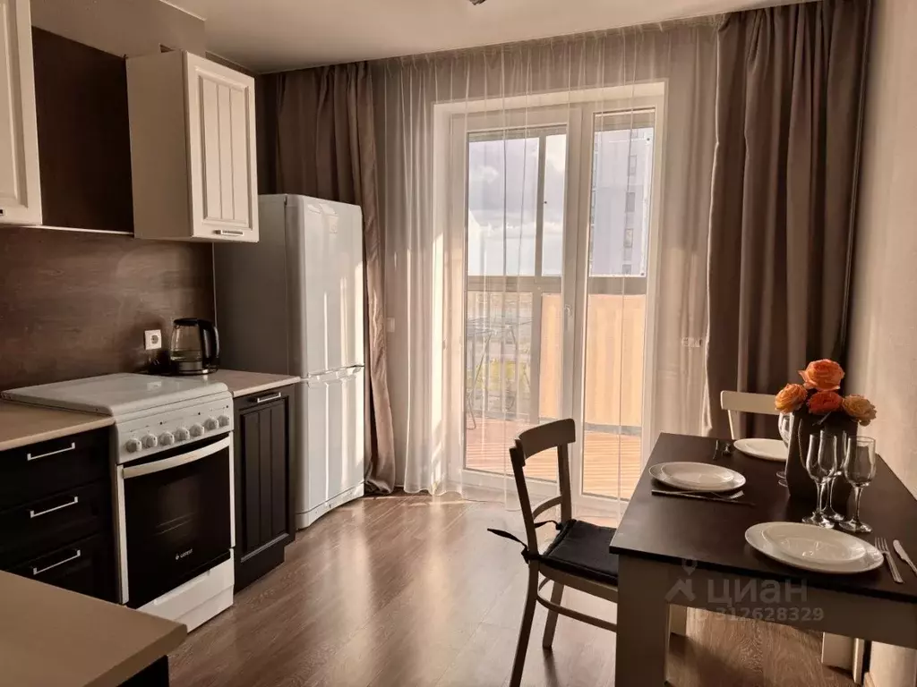 1-к кв. Тюменская область, Тюмень ул. Монтажников, 61 (35.0 м) - Фото 1