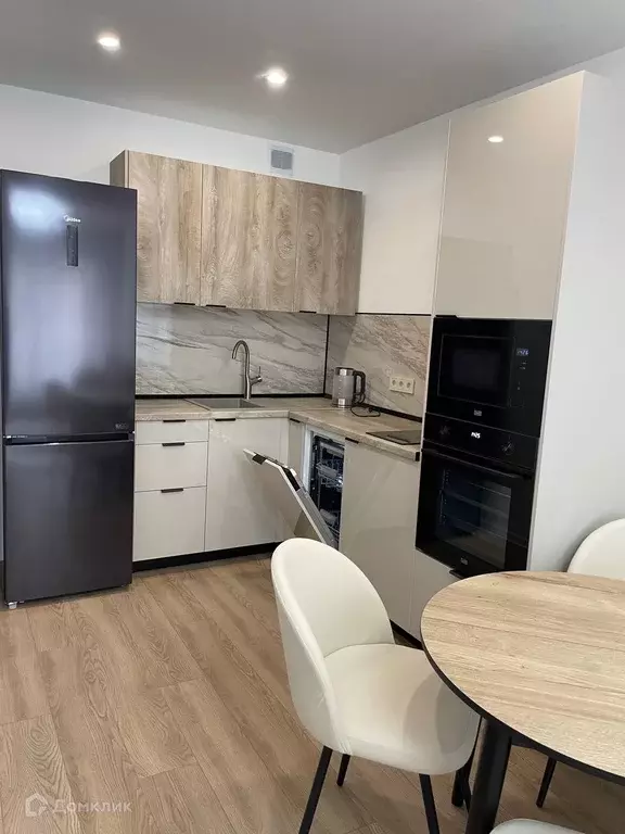 Продаётся 2-к квартира, 57 м - Фото 0