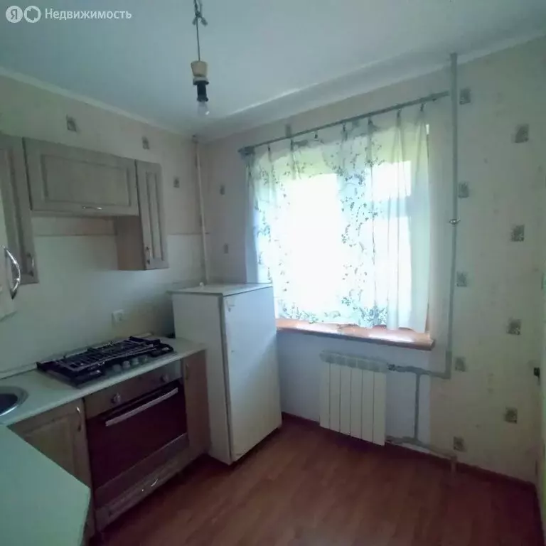 3-комнатная квартира: Саратов, Ипподромная улица, 19 (58 м) - Фото 1