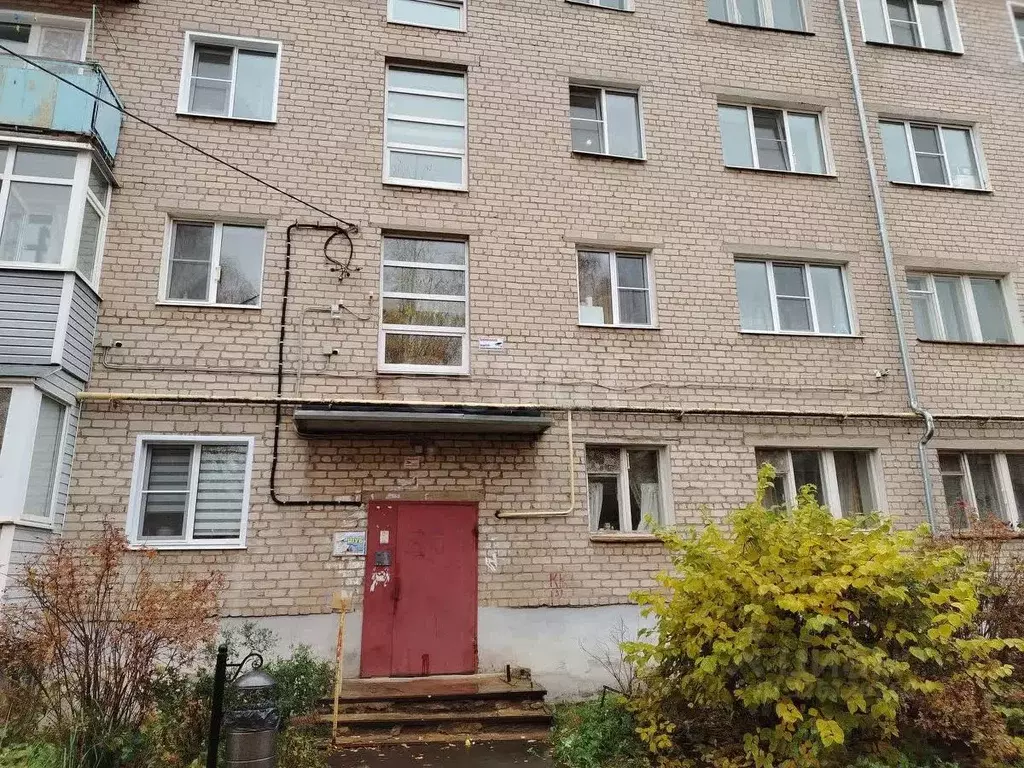 3-к кв. Ярославская область, Данилов ул. Шарохина, 22 (62.2 м) - Фото 2