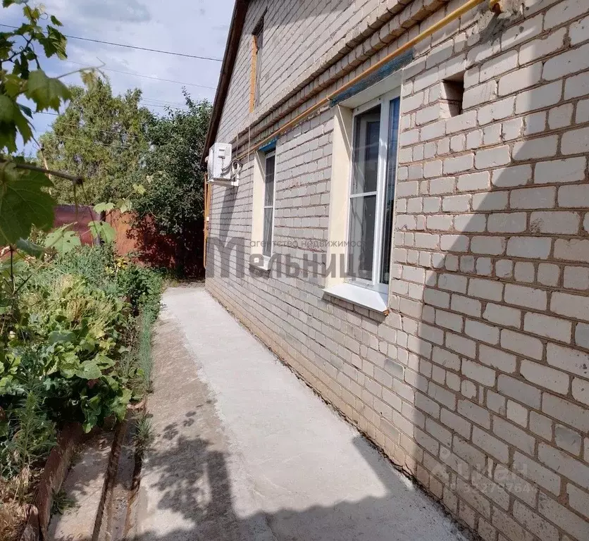 Дом в Волгоградская область, Светлоярский район, пос. Кирова ... - Фото 2