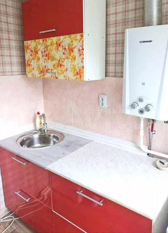 1-к. квартира, 30 м, 2/5 эт. - Фото 0