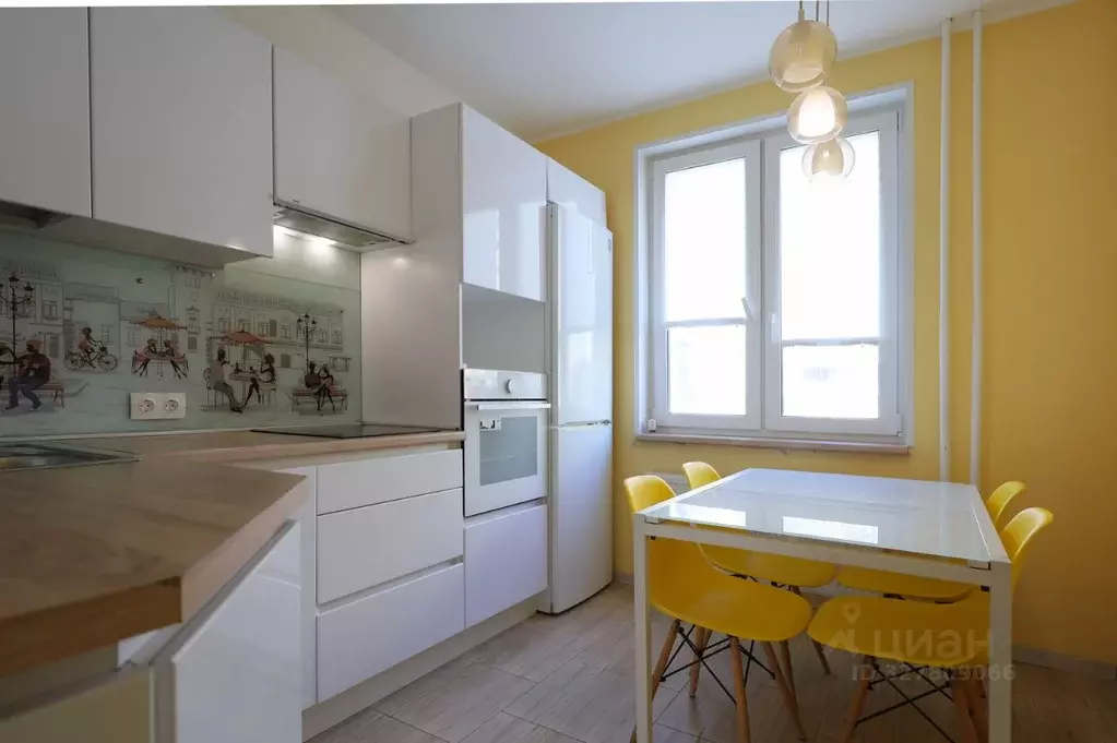 3-к кв. Ленинградская область, Мурино Всеволожский район, ул. ... - Фото 1