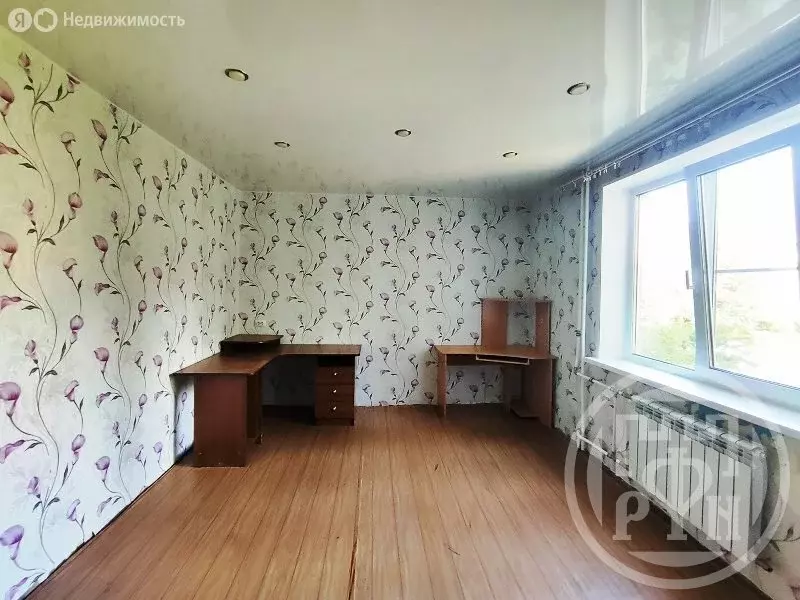 3-комнатная квартира: Кировск, Молодёжная улица, 3 (74.9 м) - Фото 0