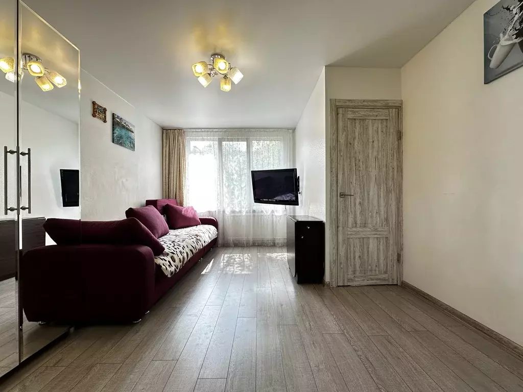 Продаётся 3-к квартира, 42.2 м - Фото 1