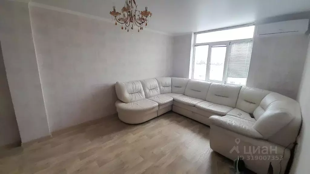 2-к кв. Крым, Феодосия ш. Симферопольское, 24Е (70.0 м) - Фото 0