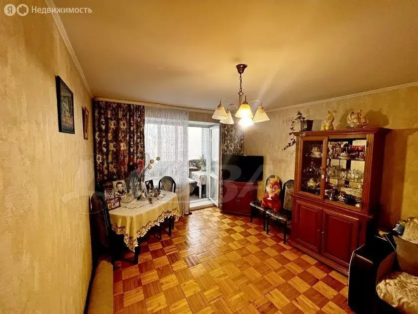 2-комнатная квартира: Тюмень, улица Пермякова, 23 (47 м) - Фото 1