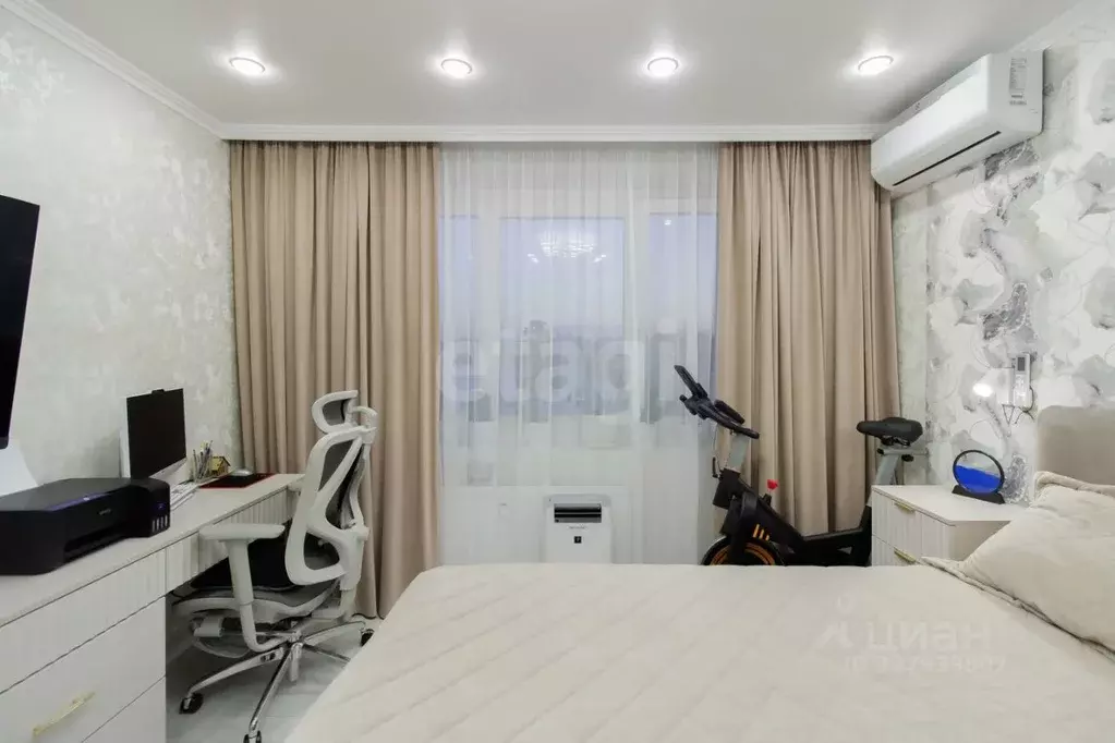 2-к кв. Тюменская область, Тюмень ул. Александра Митинского, 4 (67.6 ... - Фото 2